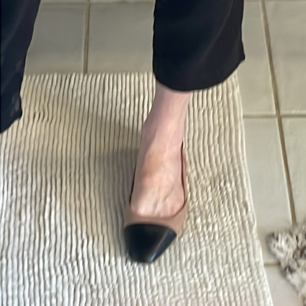 Steve Madden cap toe sling back flats 8 like Chanel